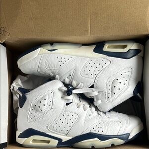 Size 7 - Jordan 6 Retro Midnight Navy White Leather